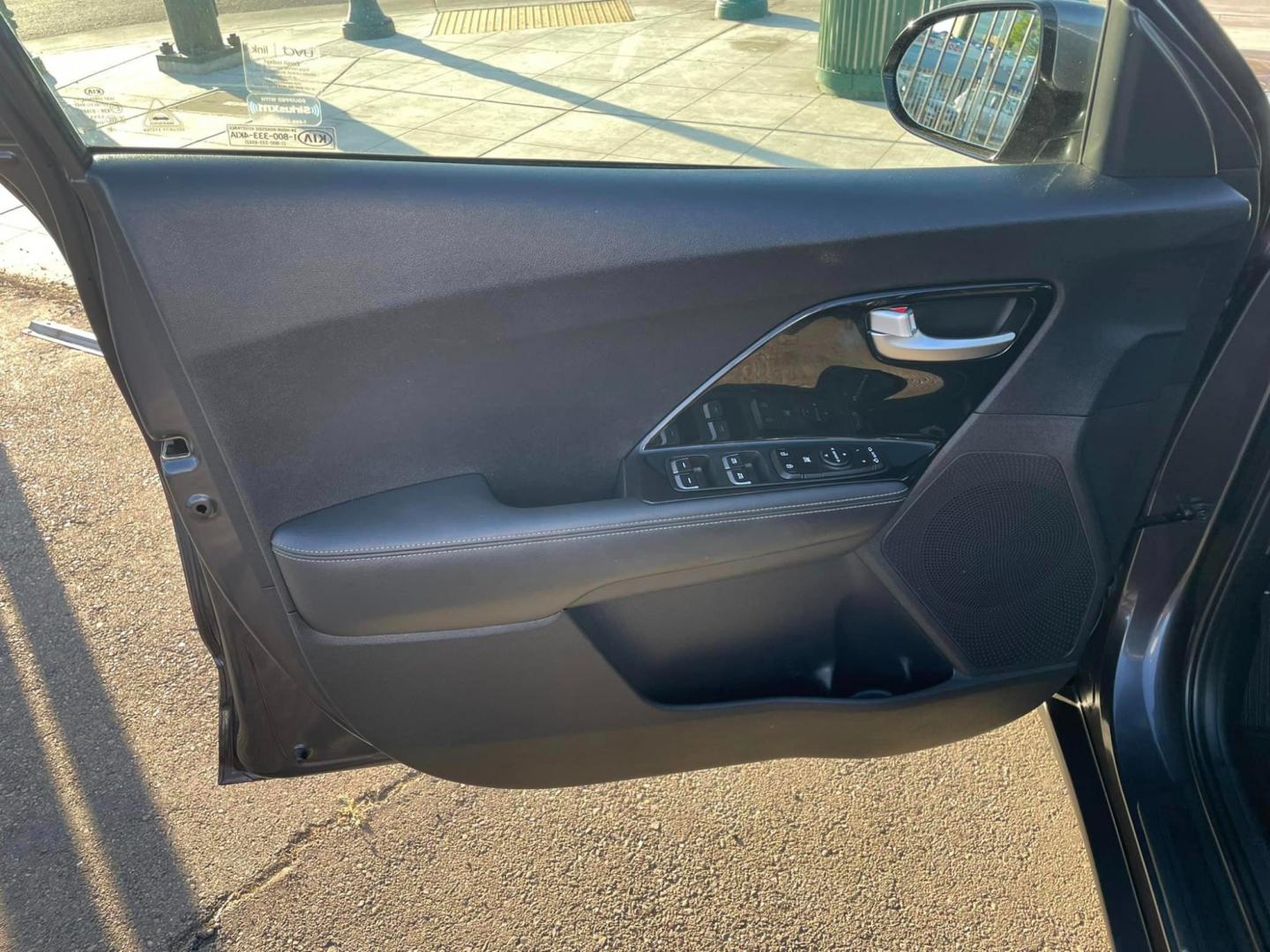 2020 DARK GRAY /BLACK Kia Niro Plug In Hybrid (KNDCD3LD1L5) , located at 744 E Miner Ave, Stockton, CA, 95202, (209) 944-5770, 37.956863, -121.282082 - PLUS TAXES AND FEES - Photo#5